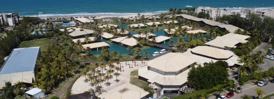 Henrique Rodrigues Cover Image